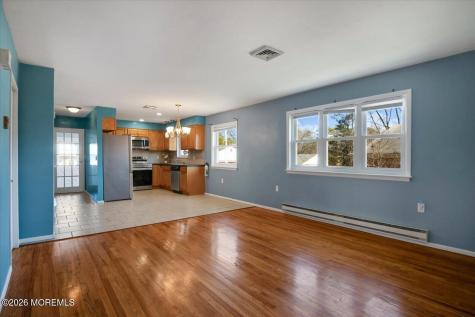 136 A Azalea Drive Whiting NJ 08759