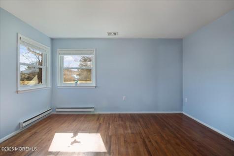 136 A Azalea Drive Whiting NJ 08759