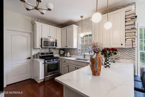210 Rivers Glen Terrace Toms River NJ 08755