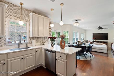 210 Rivers Glen Terrace Toms River NJ 08755
