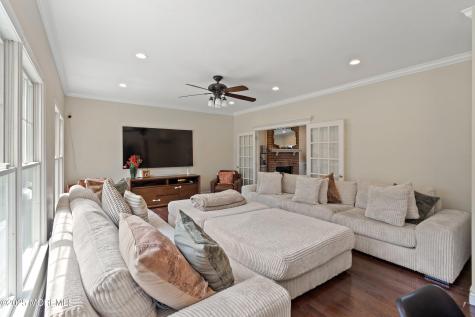 210 Rivers Glen Terrace Toms River NJ 08755