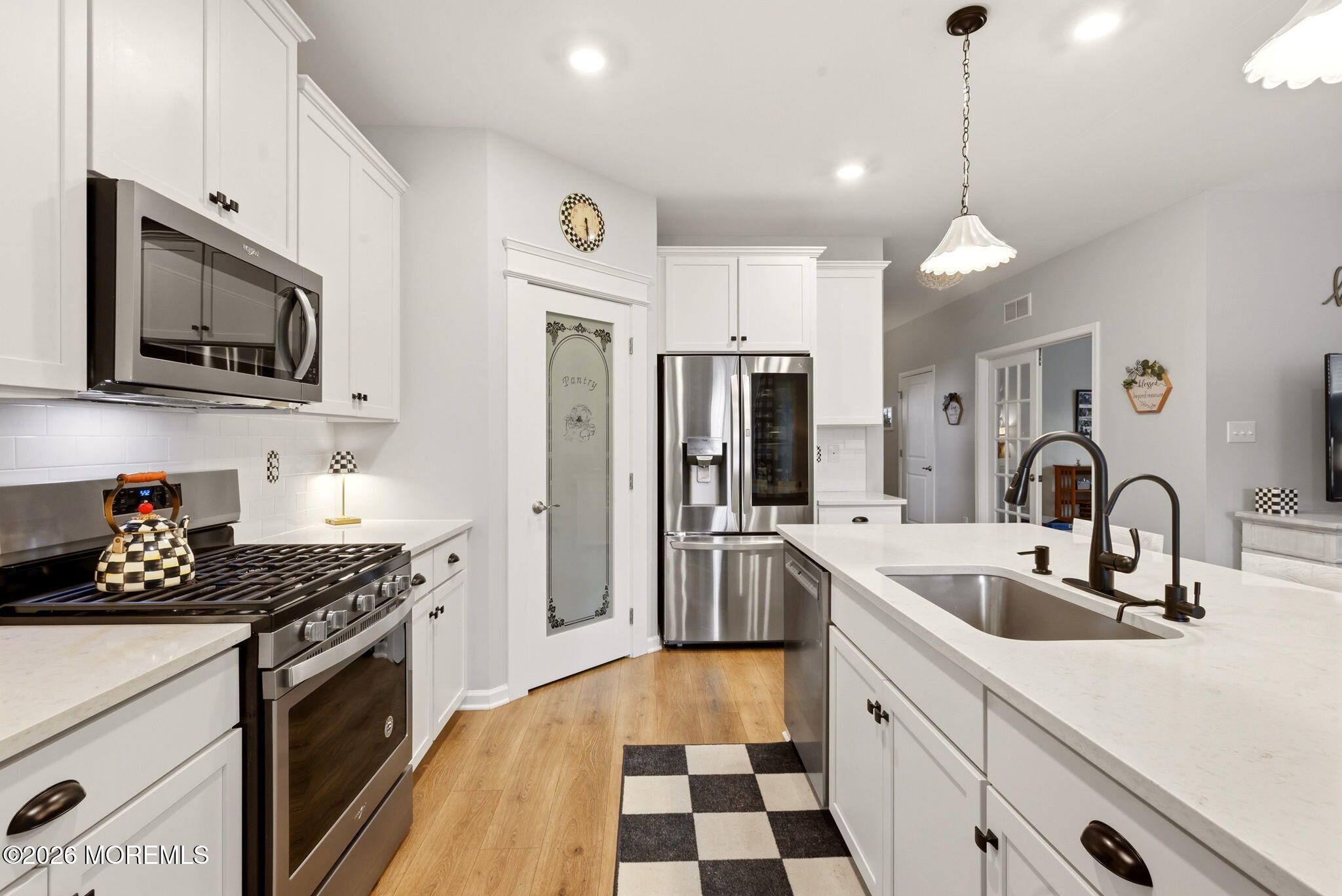24 Cougar Lane Barnegat NJ 08005