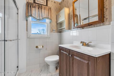 76 Compton Avenue Hazlet NJ 07734