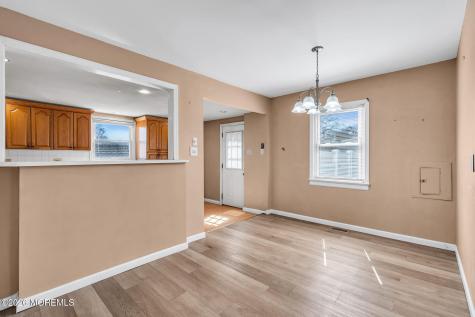 76 Compton Avenue Hazlet NJ 07734