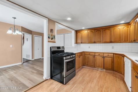 76 Compton Avenue Hazlet NJ 07734