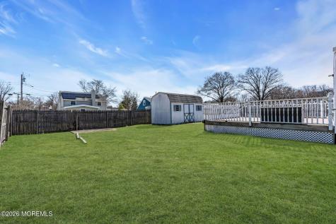 76 Compton Avenue Hazlet NJ 07734