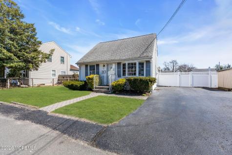 76 Compton Avenue Hazlet NJ 07734