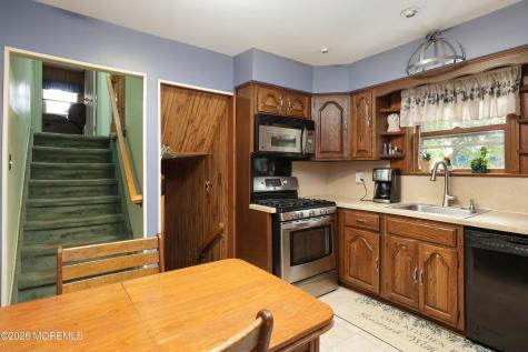 167 Crestview Drive Middletown NJ 07748
