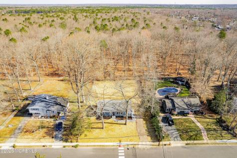 39 Blue Jay Drive Toms River NJ 08755