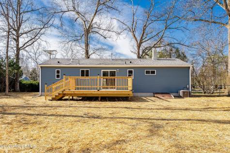 39 Blue Jay Drive Toms River NJ 08755