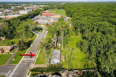 39 Blue Jay Drive Toms River NJ 08755