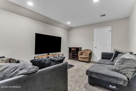 383 Meadowood Road Jackson NJ 08527