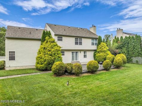 383 Meadowood Road Jackson NJ 08527