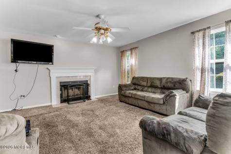 383 Meadowood Road Jackson NJ 08527