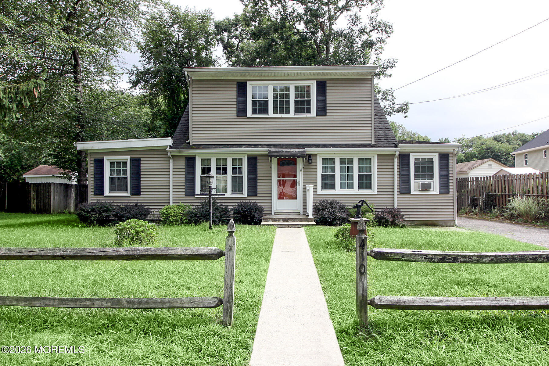 410 Middle Lane Howell NJ 07731