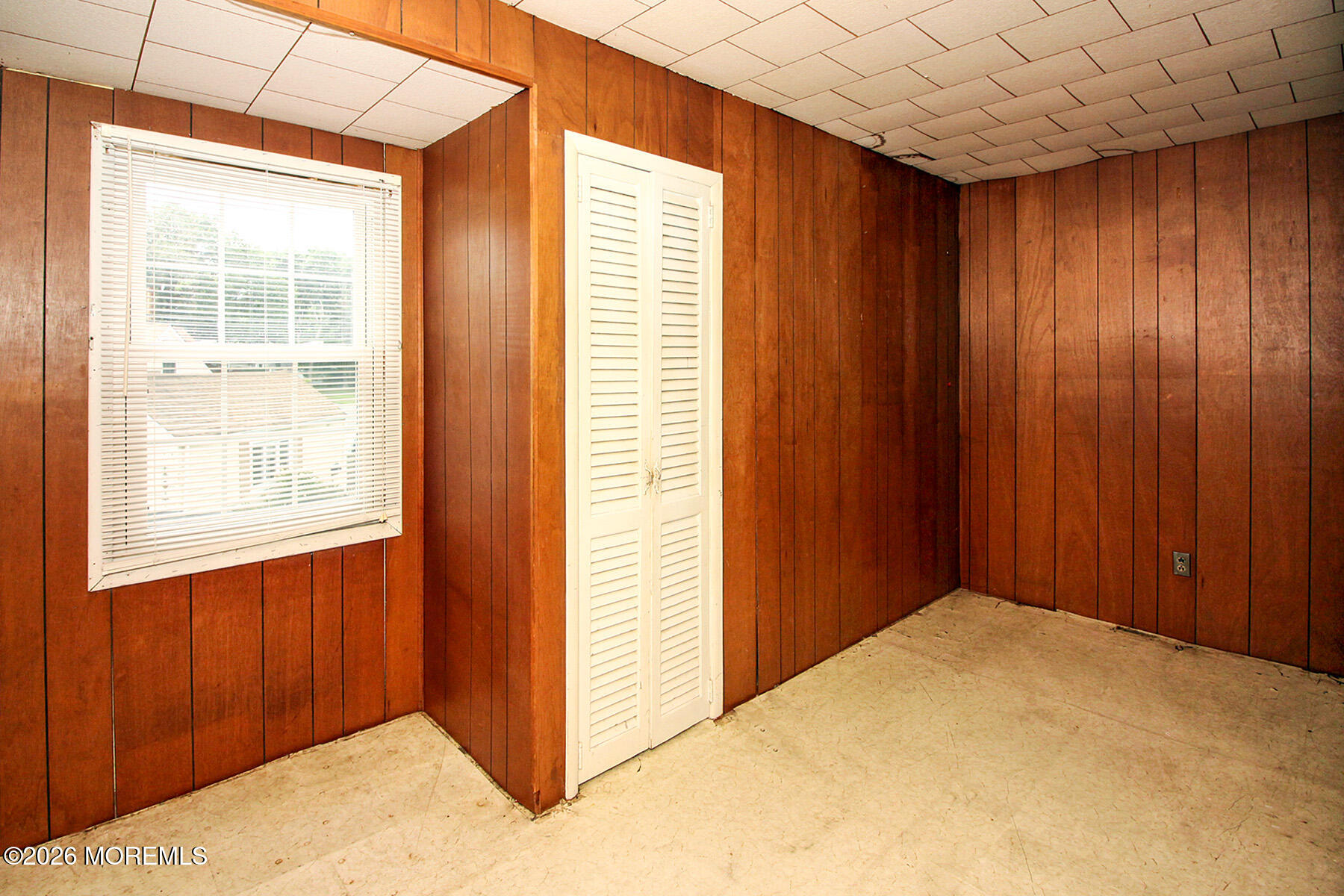 410 Middle Lane Howell NJ 07731