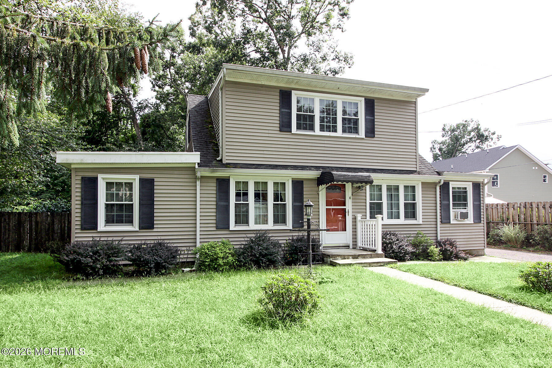 410 Middle Lane Howell NJ 07731