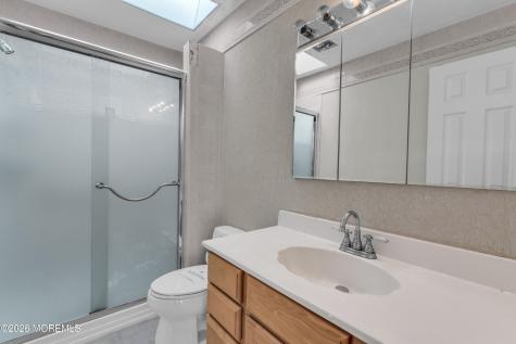 724 Newell Avenue Manahawkin NJ 08050
