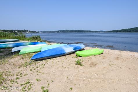 142 Black Point Road Rumson NJ 07760