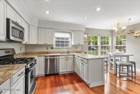 42 Fairway Boulevard Monroe NJ 08831