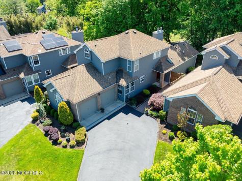 42 Fairway Boulevard Monroe NJ 08831