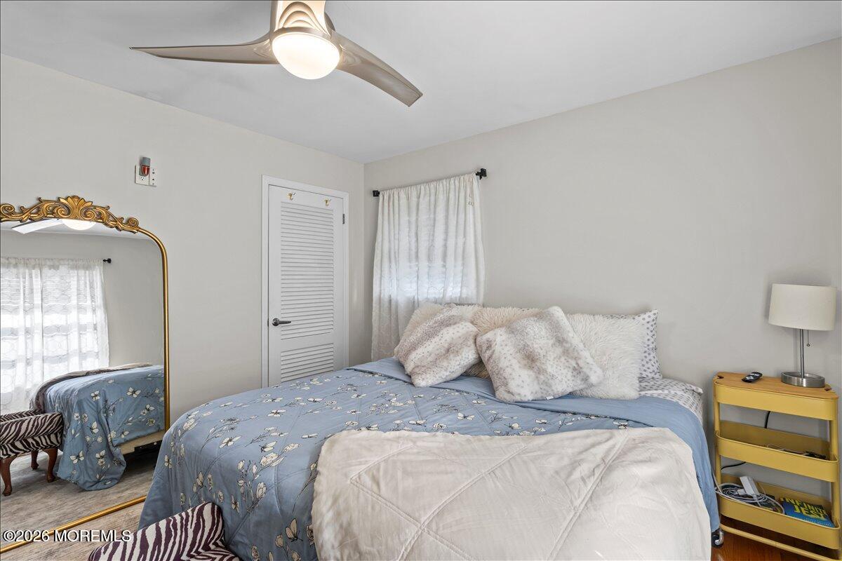 832 Bartlett Place Toms River NJ 08753