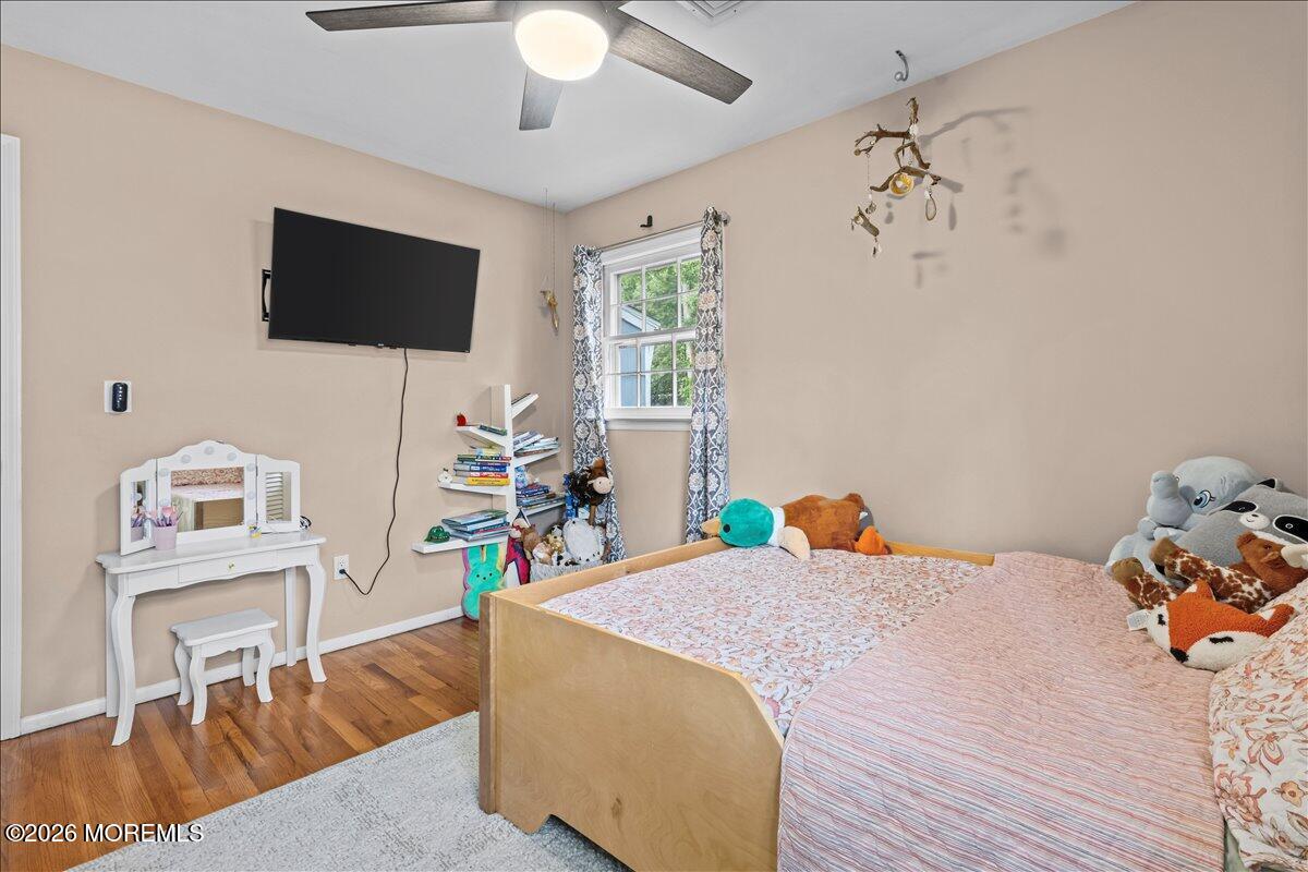 832 Bartlett Place Toms River NJ 08753