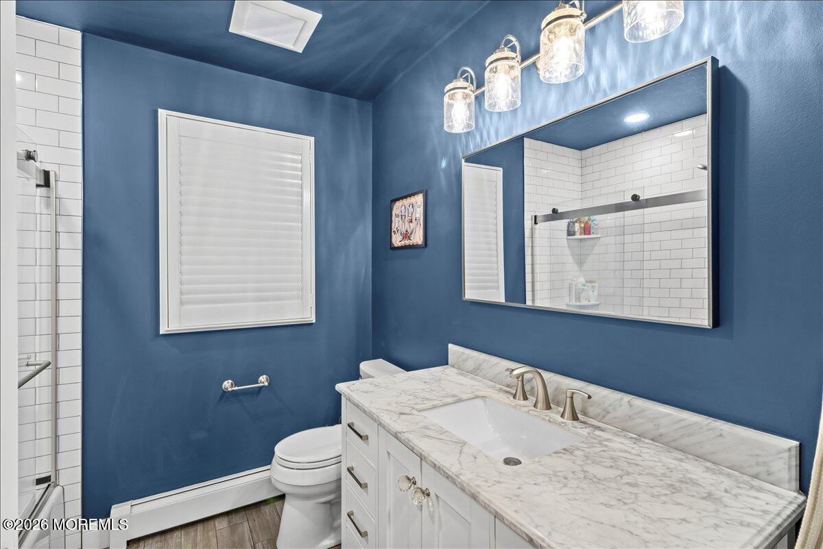 832 Bartlett Place Toms River NJ 08753