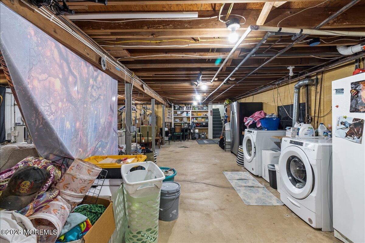 832 Bartlett Place Toms River NJ 08753