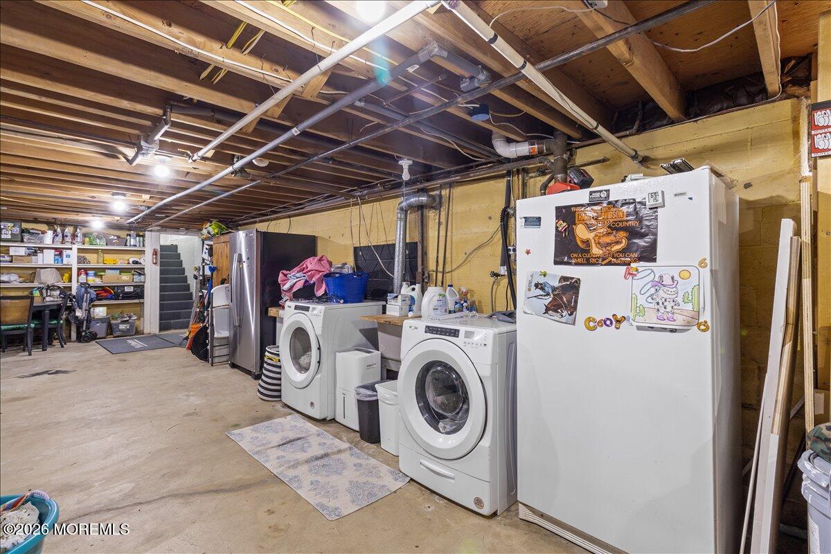832 Bartlett Place Toms River NJ 08753