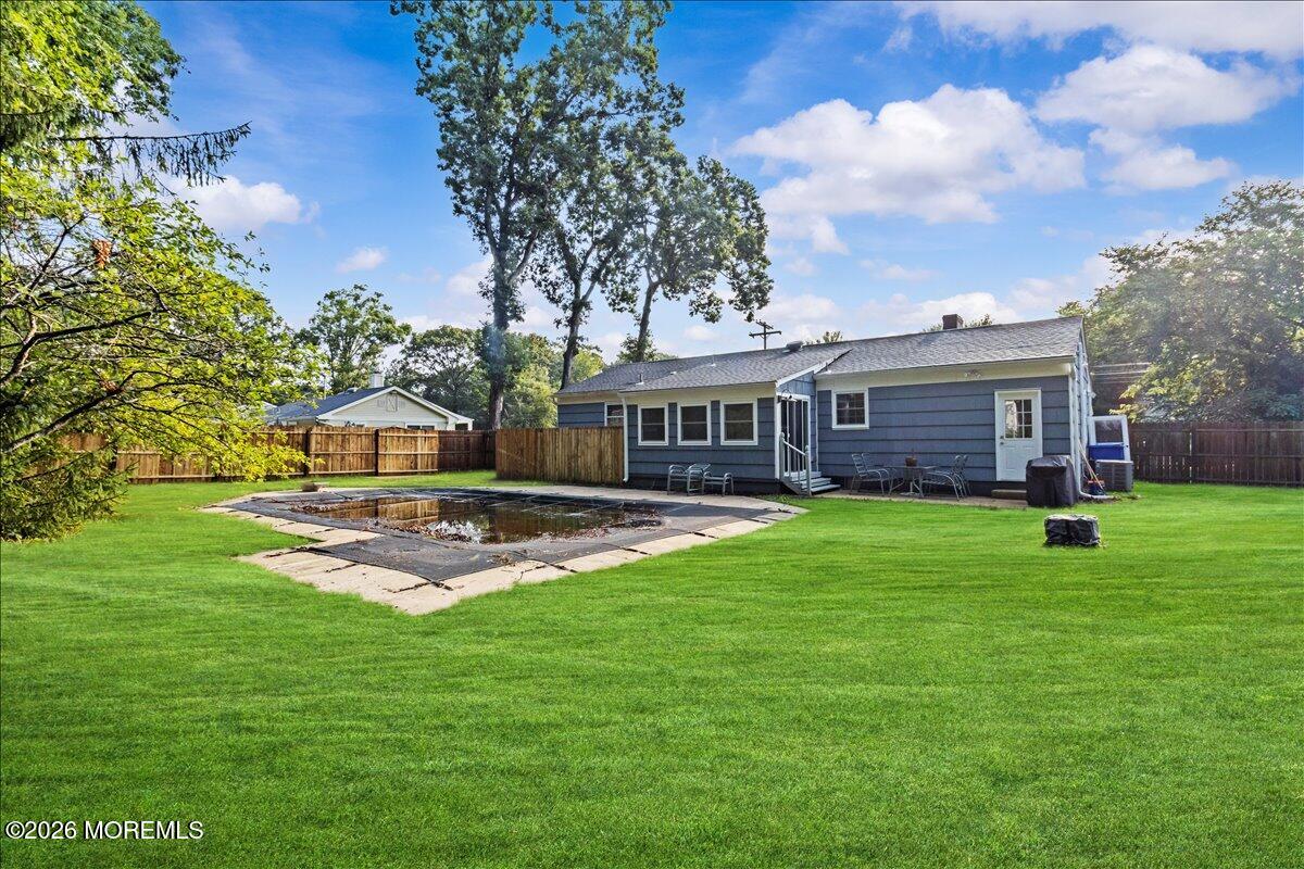 832 Bartlett Place Toms River NJ 08753