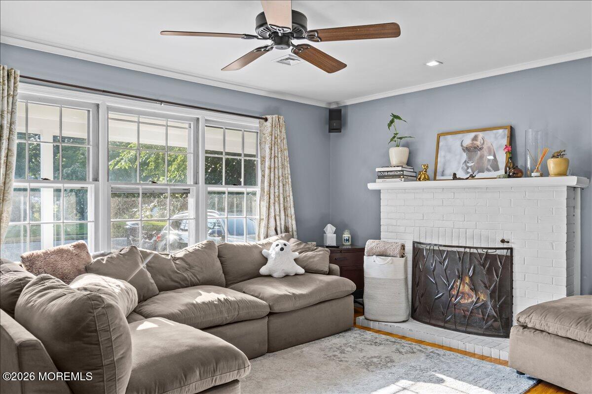 832 Bartlett Place Toms River NJ 08753