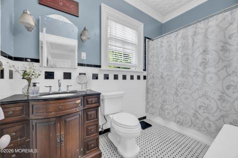 128 Green Street Woodbridge NJ 07095
