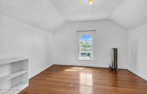 128 Green Street Woodbridge NJ 07095