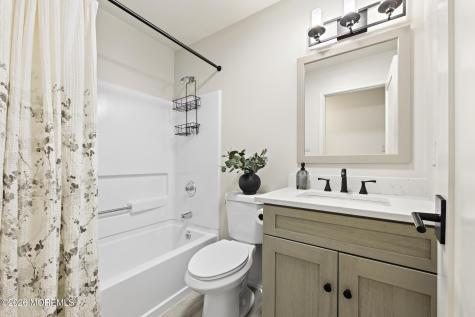 7 Edgeware Close Freehold NJ 07728