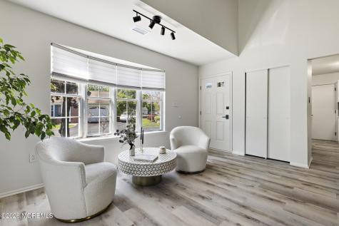7 Edgeware Close Freehold NJ 07728