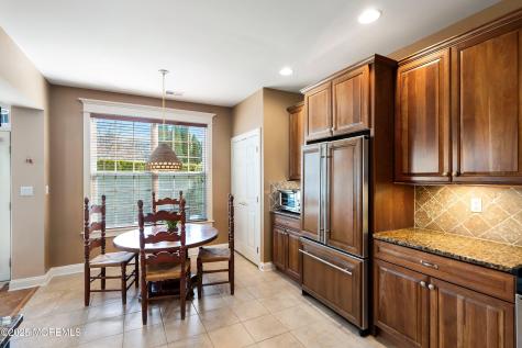 38 Tania Court Monroe NJ 08831