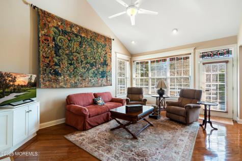 38 Tania Court Monroe NJ 08831