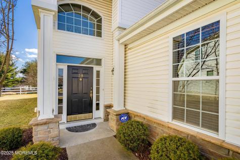 38 Tania Court Monroe NJ 08831