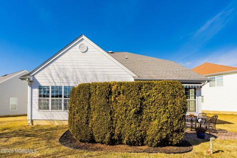 38 Tania Court Monroe NJ 08831