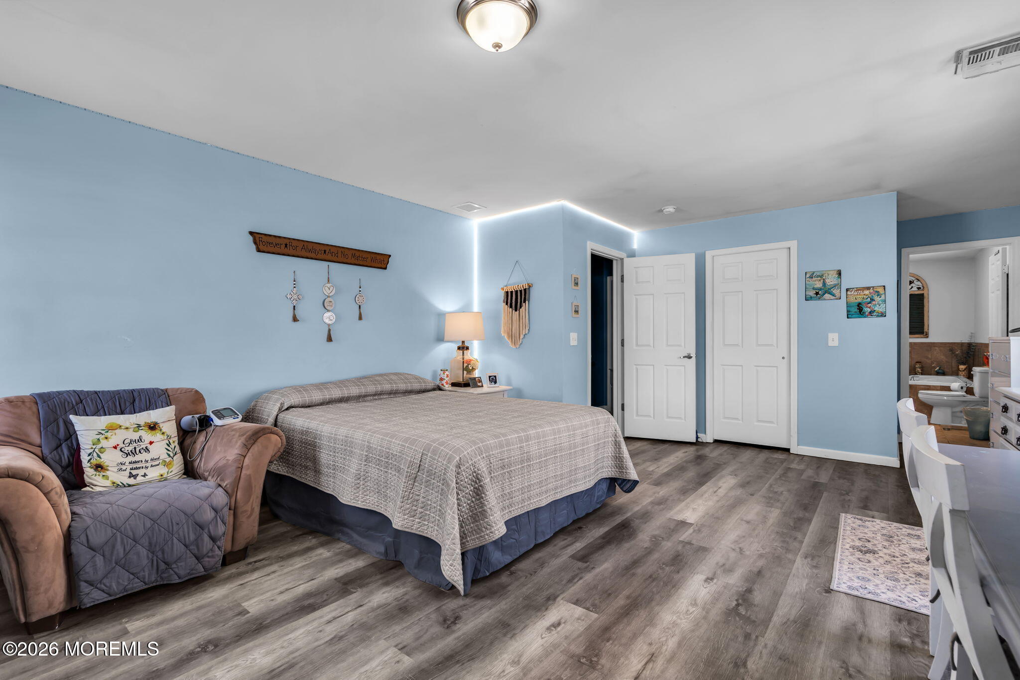 48 Albert Drive Manahawkin NJ 08050
