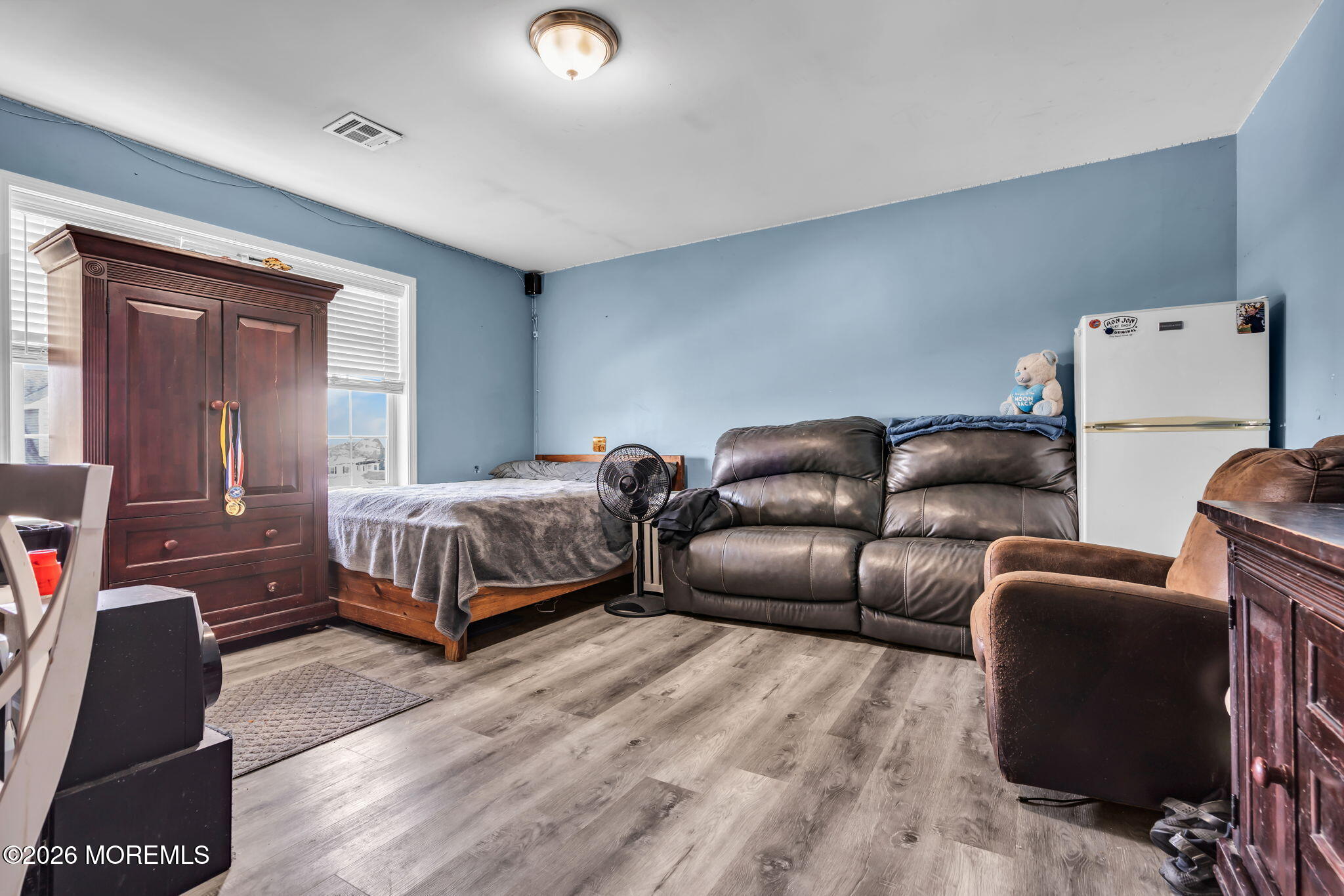 48 Albert Drive Manahawkin NJ 08050