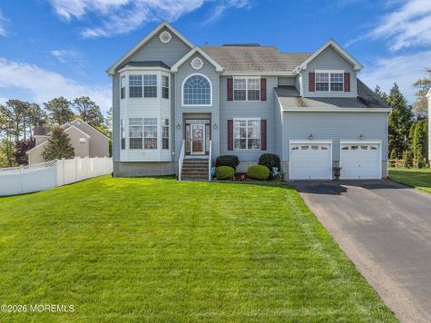 43 Watts Avenue Barnegat NJ 08005