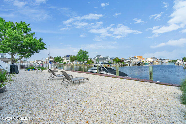 1847 Monitor Drive Toms River NJ 08753
