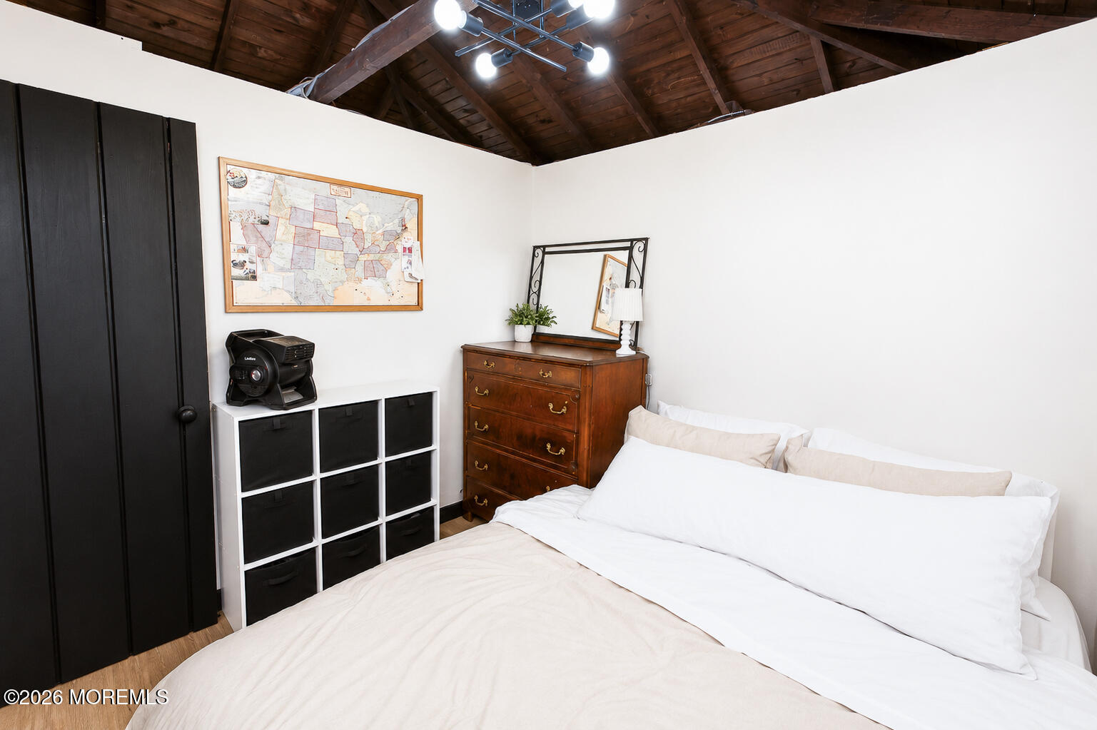 433 Devon Street Lacey NJ 08734