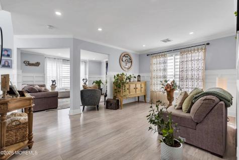 44 Messenger Court Toms River NJ 08753