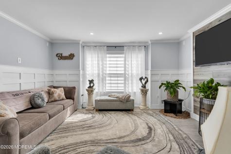 44 Messenger Court Toms River NJ 08753