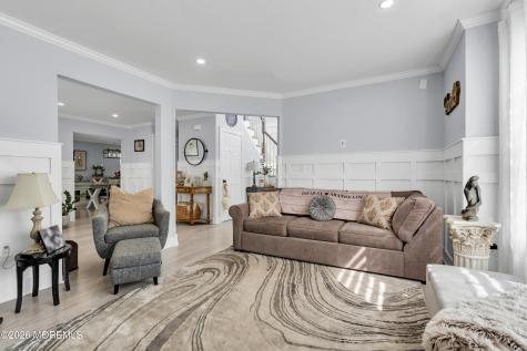 44 Messenger Court Toms River NJ 08753