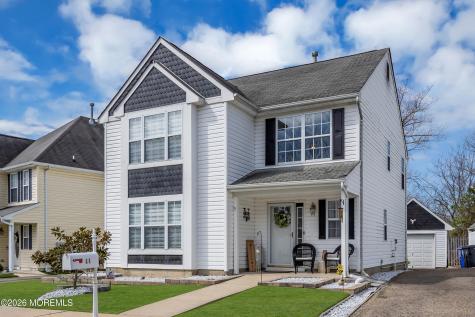 44 Messenger Court Toms River NJ 08753