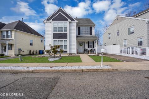 44 Messenger Court Toms River NJ 08753